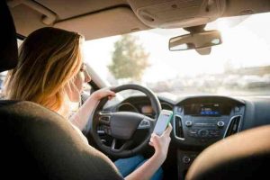 Tips To Avoid Distracted Driving Atlanta Car Accident Lawyer